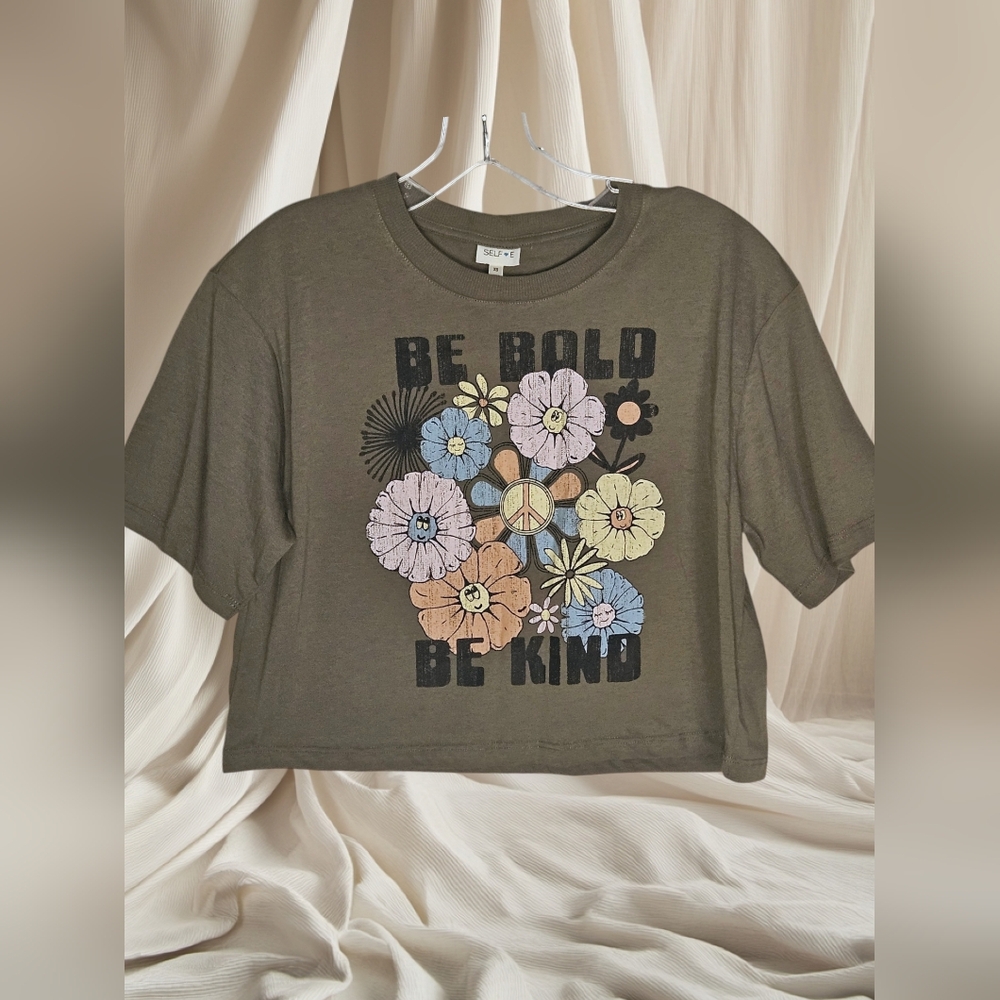 SELF❤️E Army Green Floral Statement Graphic Cropped T-Shirt - Sz XS